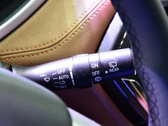 2017款 1.5L 手动豪华舱