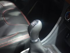 2017款 1.5L 手动豪华舱