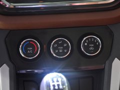 2017款 1.5L 手动豪华舱