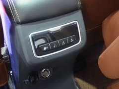 2017款 1.5L 手动豪华舱