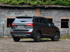 2017款 2.0L 手动尊贵型