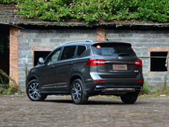 2017款 2.0L 手动尊贵型