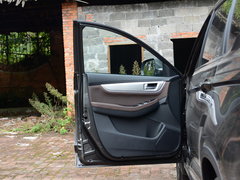 2017款 2.0L 手动尊贵型