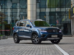 2017款 2.0L 手动尊贵型