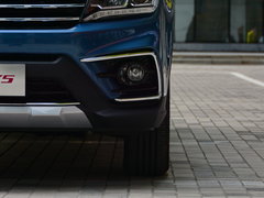 2017款 2.0L 手动尊贵型