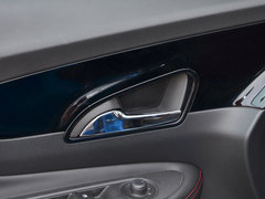2017款 18T 自动两驱都市精英型