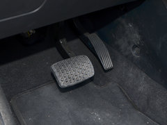 2017款 18T 自动两驱都市精英型