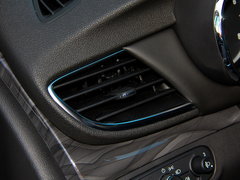 2017款 18T 自动两驱都市领先型
