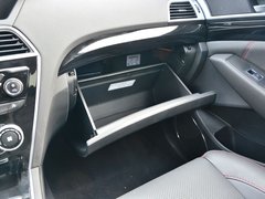 2017款 1.5T CVT旗舰型