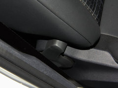 2017款 1.5L 手動舒適型