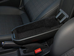 2017款 1.5L 手動舒適型