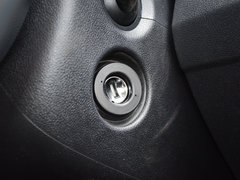 2017款 1.5L 自动时尚型