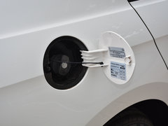2017款 1.5L 自动时尚型