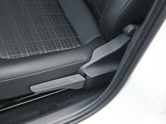2017款 1.5L 自动舒适型