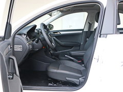 2017款 1.5L 自动舒适型