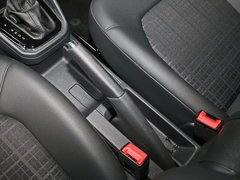 2017款 1.5L 自动舒适型