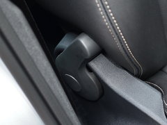 2017款 1.5L 自动豪华型