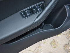 2017款 1.5L 自动豪华型