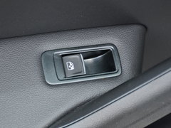 2017款 1.5L 自动豪华型