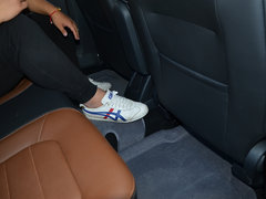 2017款 1.5L 自动豪华型