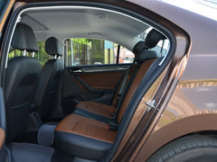2017款 1.5L 自动豪华型