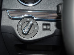 2017款 1.5L 自动豪华型