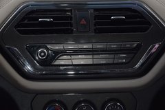 2017款 1.5L 手动头等舱
