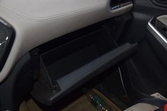 2017款 1.5L 手动头等舱