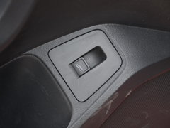 2017款 380TSI 自动四驱至尊旗舰版