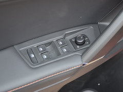 2017款 380TSI 自动四驱至尊旗舰版