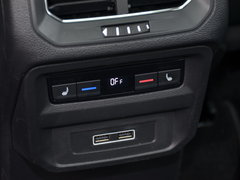 2017款 380TSI 自动四驱至尊旗舰版