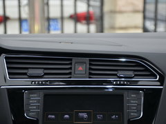 2017款 380TSI 自动四驱至尊旗舰版