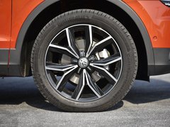 2017款 380TSI 自动四驱旗舰版