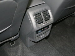2017款 330TSI 自动两驱旗舰版