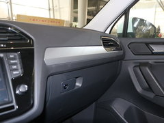 2017款 330TSI 自动两驱旗舰版
