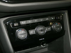 2017款 330TSI 自动两驱旗舰版