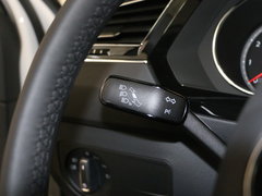 2017款 330TSI 自动两驱旗舰版