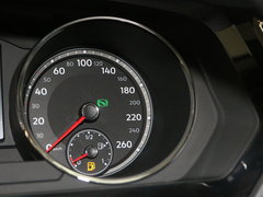 2017款 330TSI 自动两驱旗舰版