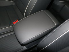 2017款 330TSI 自动两驱旗舰版