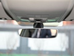 2017款 330TSI 自动两驱旗舰版