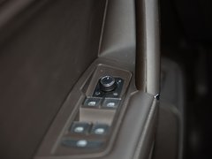 2017款 330TSI 自动两驱旗舰版