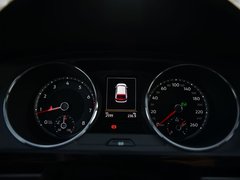 2017款 330TSI 自动两驱旗舰版