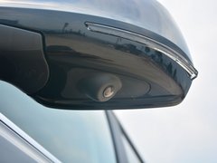 2017款 2.0L 手动尊贵型