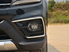 2017款 2.0L 手动尊贵型
