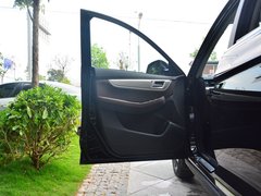 2017款 2.0L 手动尊贵型