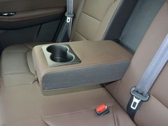 2017款 2.0L 手动尊贵型