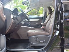 2017款 2.0L 手动尊贵型