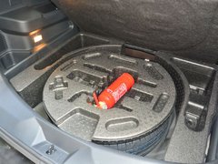 2017款 2.0L 手动尊贵型