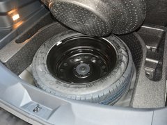 2017款 2.0L 手动尊贵型
