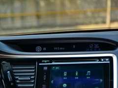 2017款 混动 2.0L 净致版